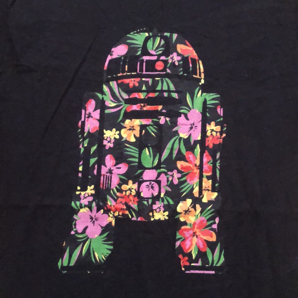 Star Wars R2-D2 flower tshirt